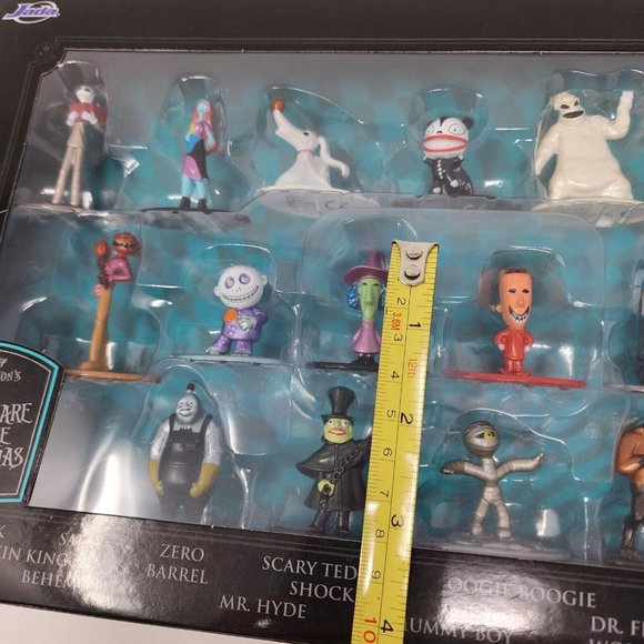 Disney Nightmare Before Christmas Set Of 18 Diecast Figurines Nano Metalfigs New - Picture 9 of 13